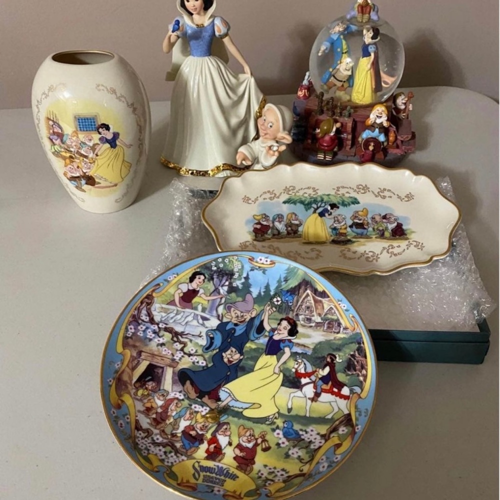 Lenox Disney - Picture 3 of 5